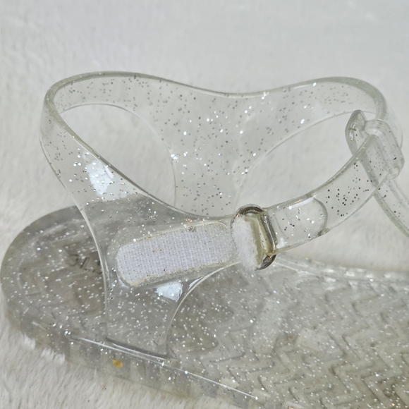 OLD NAVY | Toddler Girl's Clear & Yellow Lemon 🍋 Print Jelly Sandals - Picture 3 of 11
